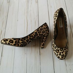 Leopard pumps faux fur Steve Madden